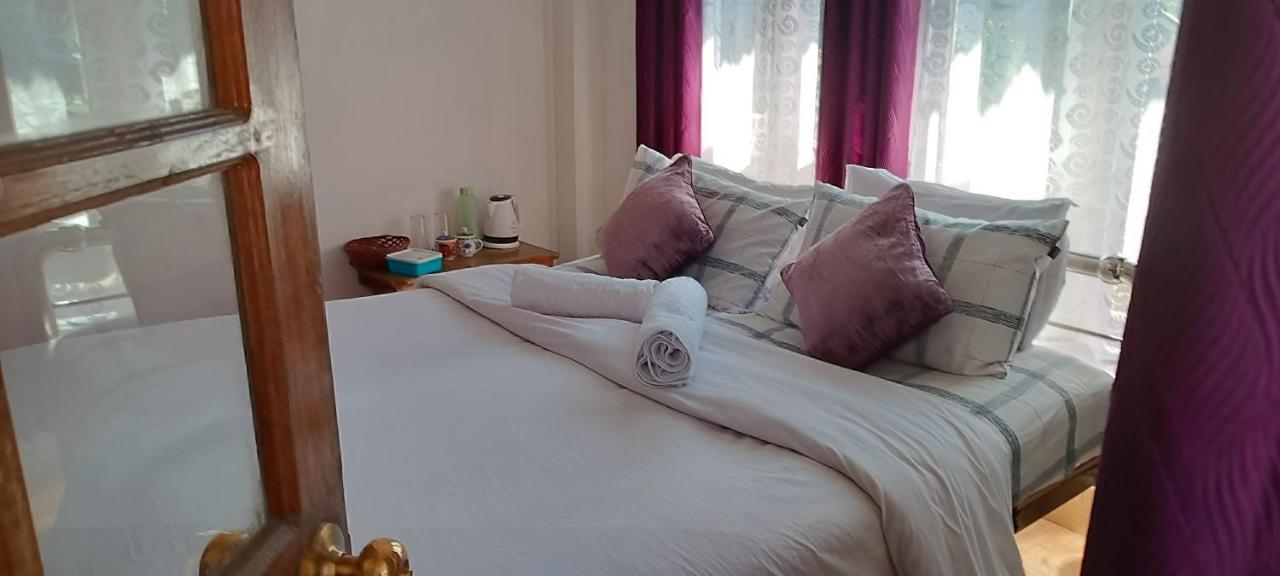 Mansarover Home Stay Kalimpong Buitenkant foto
