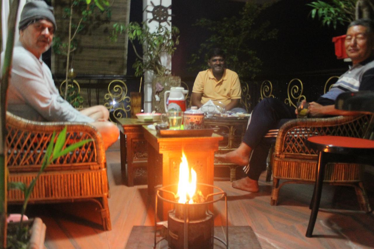 Mansarover Home Stay Kalimpong Buitenkant foto
